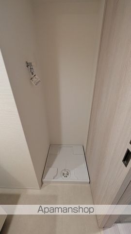 コンフォリア・リヴ京橋の内装写真