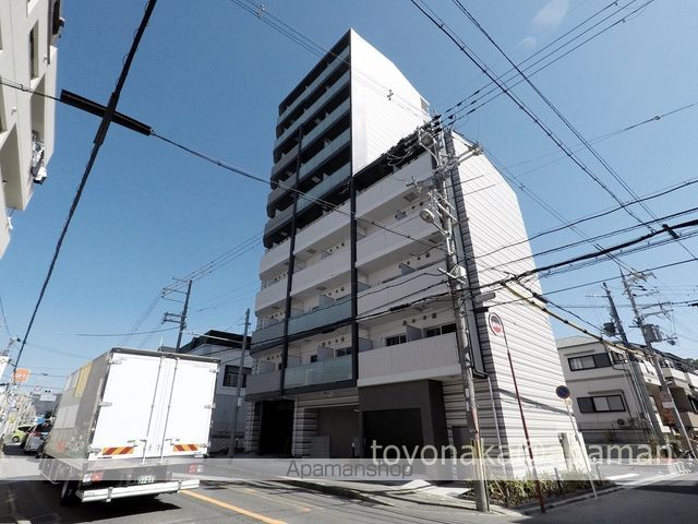 リブネスコート大阪大学前の外観写真