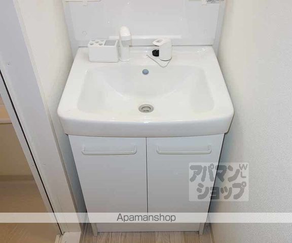 ウイングウッド東山の内装写真