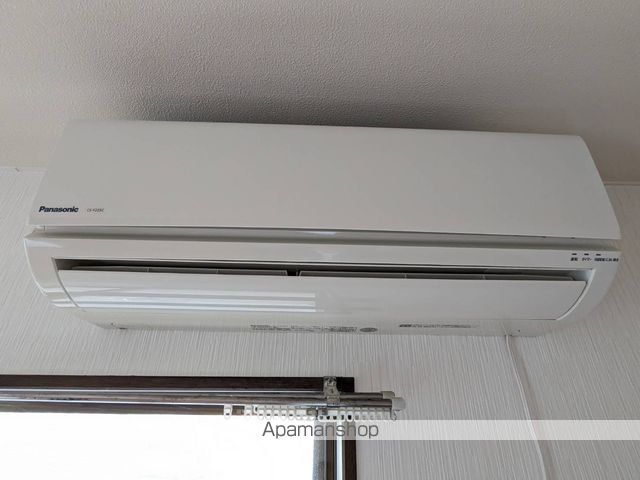 高尾崎ハイツの内装写真