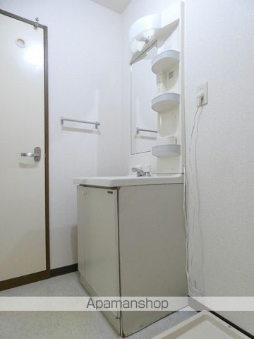 ロイヤルマルトウIIの内装写真