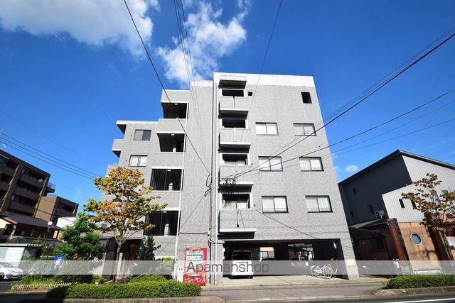 マンションパピィーズの外観写真