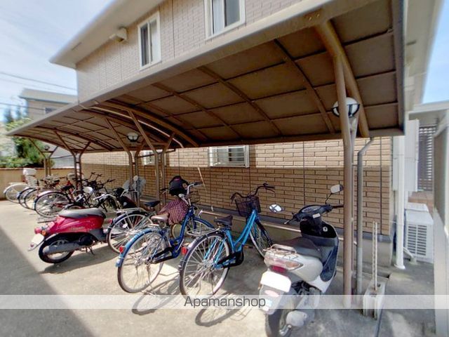 ハイ フィールド栄谷 A棟の内装写真