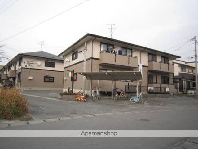 ヴィラクレスト A棟の外観写真