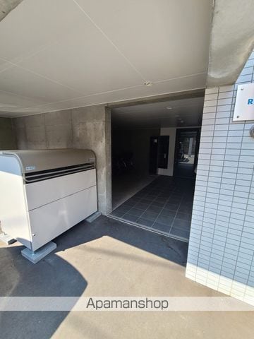 アリアオーパスの玄関写真