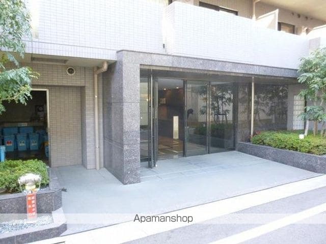 ルーブル下丸子の玄関写真