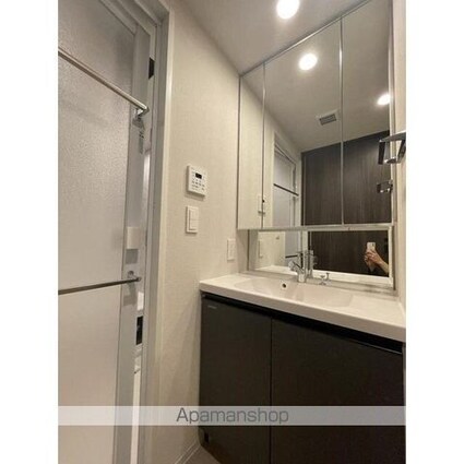 コンフォリア・リヴ博労町一丁目Ｑ[2LDK/42.84m2]のトイレ