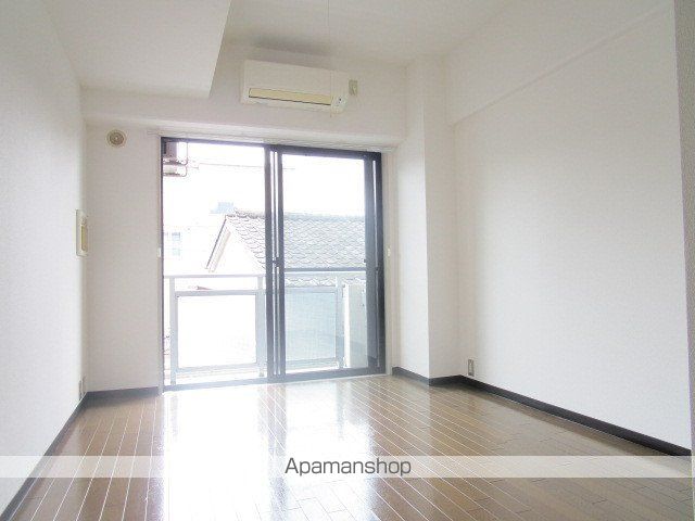 エレガンス東高円寺の内装写真