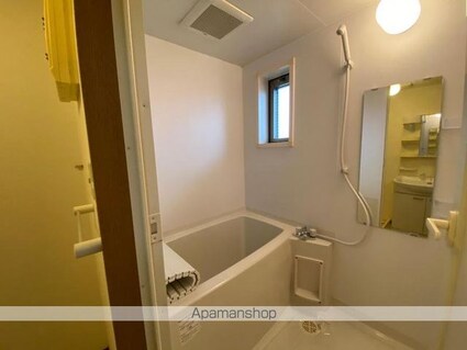 サクシードＵ．[1K/33.54m2]のバス