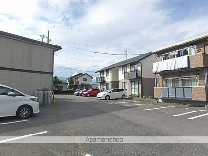 シティハイムナガタⅡ[2LDK/47.79m2]の共用部1