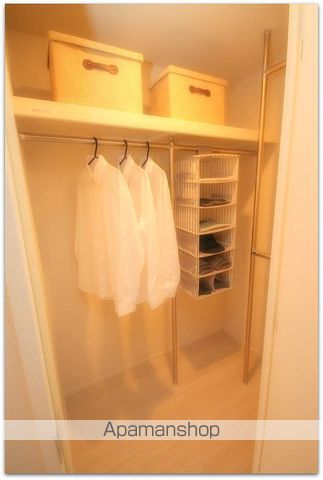 コンフォリア北堀江一丁目の内装写真