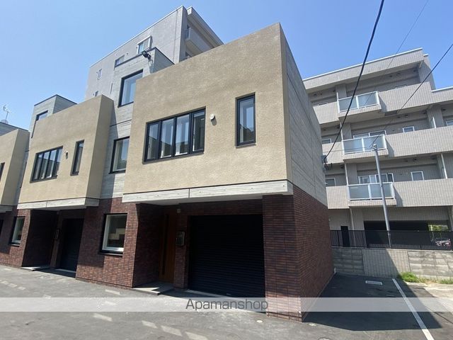 KPーGARAGE KOTONIの外観写真