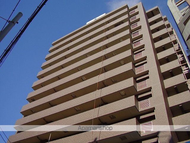 スワンズシティ堂島川の玄関写真