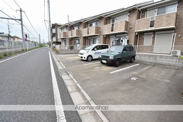 【府中市西府町のアパートの写真】