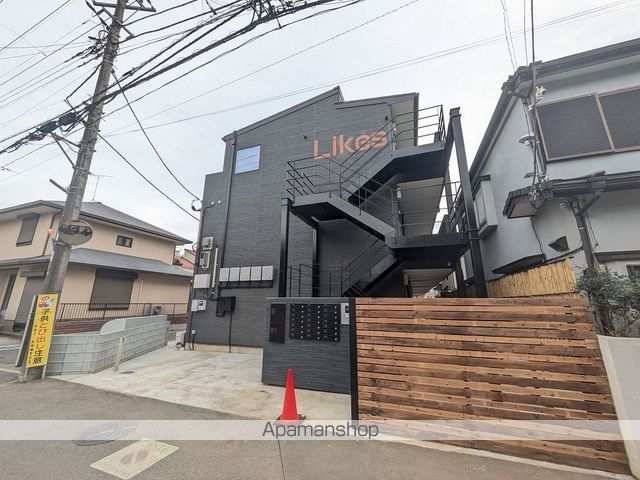 LIKES飯山満町A棟の外観写真