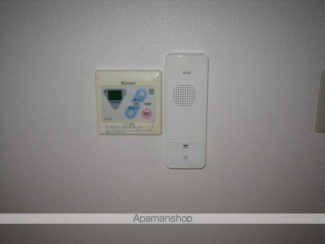 パインツリーの内装写真