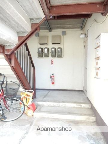 コーポ山陽C棟の玄関写真