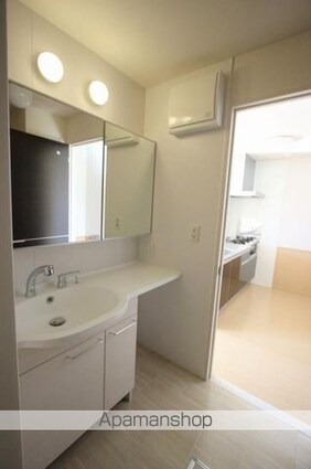 エスターテ柊　Ⅱ[2LDK/66.14m2]の洗面所