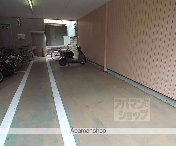 ニューシャトー西洞院の外観写真