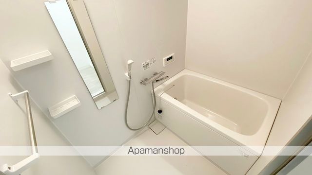 アロウル大元駅前の内装写真