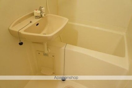 レオパレスＣａｌｍ戸倉Ⅱ[1K/23.71m2]のバス