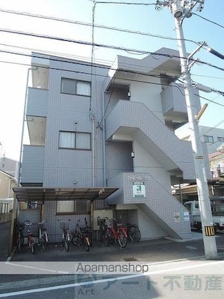 ファミールハイツ[1K/28.98m2]の外観2