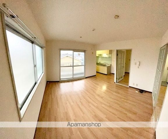 マンション平津の内装写真