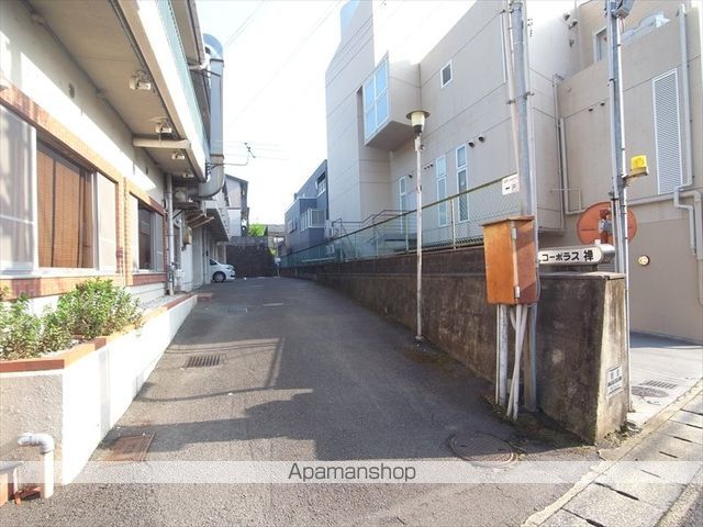 コーポラス禅の玄関写真