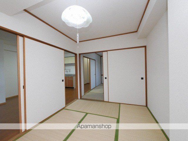 ドミ山鼻の内装写真