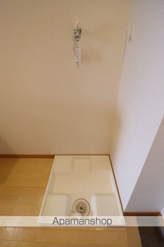 グランメールコート万野原の内装写真