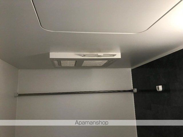 ペルシュワールの内装写真