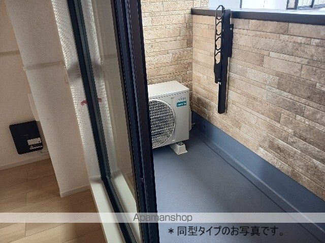PEANUTSの内装写真