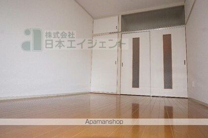 レ・セーナ中一万[1K/18.09m2]のリビング・居間4