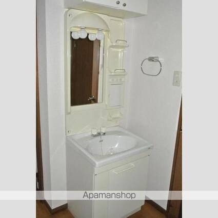 グレイスＫ．Ｏ．ＭＩ[1K/28.08m2]の洗面所