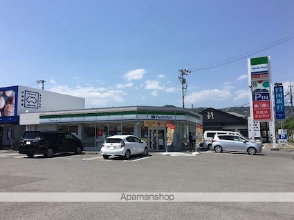 ＣＬＡＳＳ　ＧＲＡＣＡ[1LDK/53.98m2]の周辺1