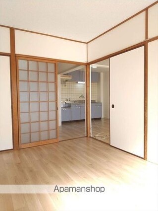 和歌山県和歌山市築港５丁目[2LDK/57.06m2]の内装2