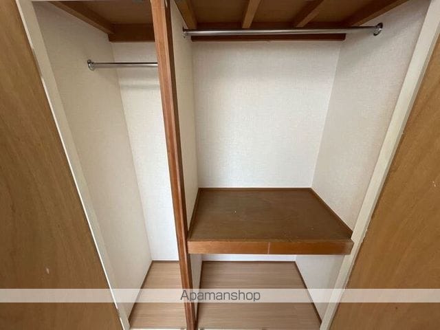 ニューハイツ幸の内装写真