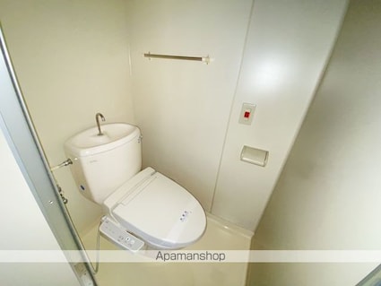 ロイヤルハイツ森下[1R/27.38m2]のトイレ