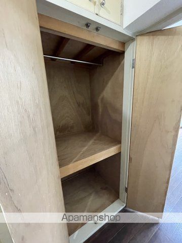 グランドハイツ東古松の内装写真