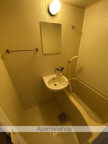 B’CASA鶴巻温泉RE−BORNの内装写真