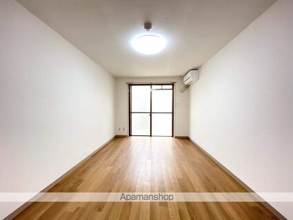 デュエル雅[1R/22.04m2]のリビング・居間