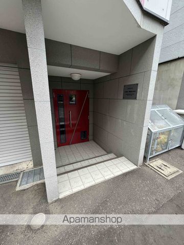 LEE TOWN Eの玄関写真