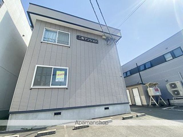 2条マンションの外観写真