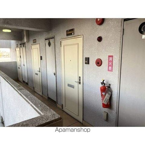 川辺529ビルの内装写真