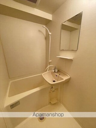 スカイコートヴァンテアン早稲田[1K/23.19m2]のバス