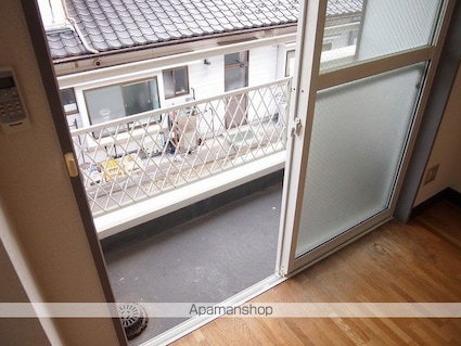 レジデンス城[1R/23.5m2]のバルコニー