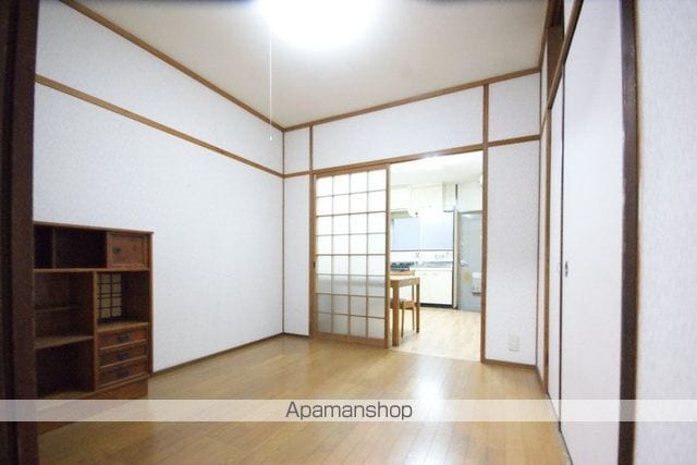 イワタバコ苑の内装写真