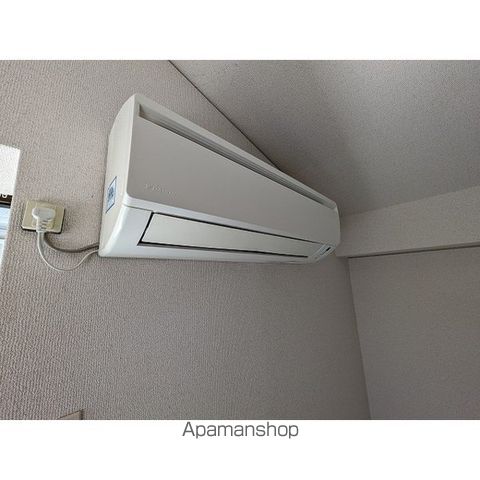 カーシュ上馬の内装写真