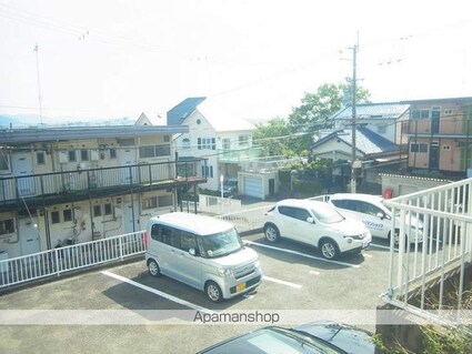 フォーブル石野[2DK/40m2]の駐車場3