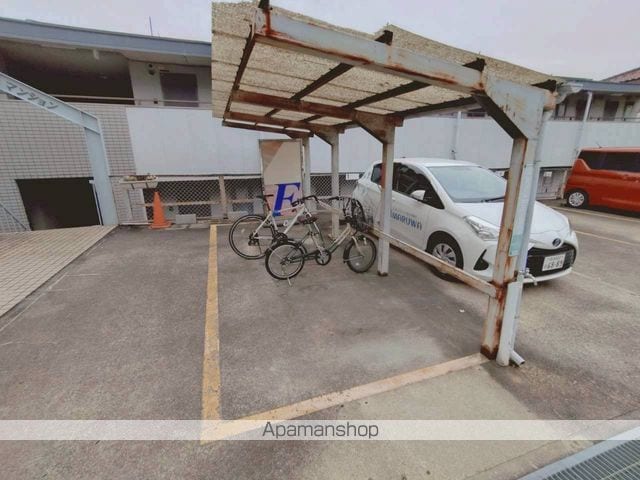 信貴マンションの内装写真
